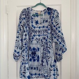 Beautiful printed H&M mini dress. US size small.